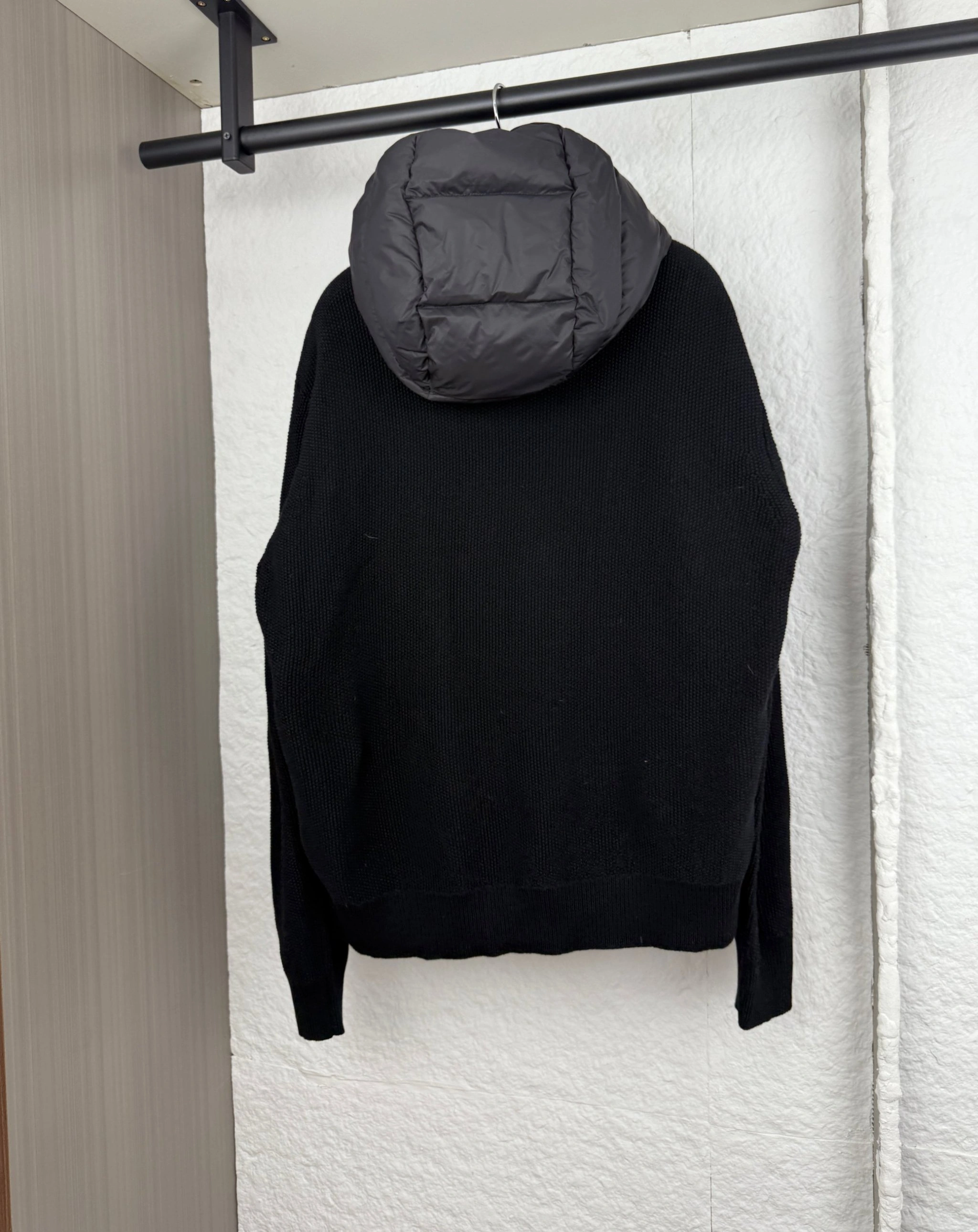 wg.luxury- 7o9385r Down jacket item:E-F431J2602